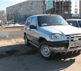 12 04 2010 Продается Нива шевроле любимая машина 2005 года выпуска, 80 тясяч км пробега, сере 9637   фото в Астрахани