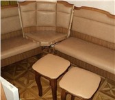 Фотография в Мебель и интерьер Кухонная мебель Продам кухонный,  угловой диван и два табурета. в Краснодаре 3 500
