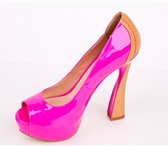 Foto в Одежда и обувь Женская обувь Оптовая компания PinioloЦвет: пурпурныйМатериал: в Мурманске 690