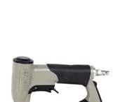 Изображение в Строительство и ремонт Строительные материалы Обивочный степлер.Пневматический пистолет, в Москве 4 800