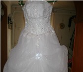 Фотография в Одежда и обувь Свадебные платья Продам красивое белое свадебное платье,  в Кумертау 5 000