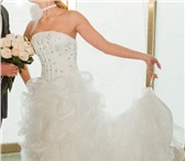Фотография в Одежда и обувь Свадебные платья Белое декольтированное свадебное платье с в Иркутске 20 000