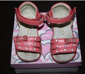 Foto в Для детей Детская обувь продам босоножки 19 размер,застежка на липучке,спереди в Москве 100