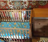Foto в Мебель и интерьер Мебель для детей Продаю срочно детскую кроватку вместе с комодом в Москве 5 000