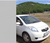 Тойота Витц, АКПП, правый руль, белый цвет, двигатель 1 л, 71 л, с, , ПЭП, ГУР, ABS, магнито 9418   фото в Уфе