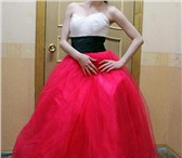 Фото в Одежда и обувь Женская одежда Продаем новое вечернее платье, юбка пышная, в Владивостоке 2 500