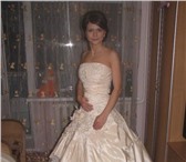 Foto в Одежда и обувь Свадебные платья продается шикарное свадебное платье ванильного в Москве 0