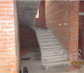Фото в Строительство и ремонт Строительство домов Строительство индивидуальных монолитных лестниц в Новосибирске 30 000