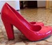 Фото в Одежда и обувь Женская обувь Продам лаковые , красные туфли срочно. Одеты в Перми 0