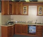 Foto в Мебель и интерьер Кухонная мебель Продается кухня массив черешни с выставочного в Москве 70 000